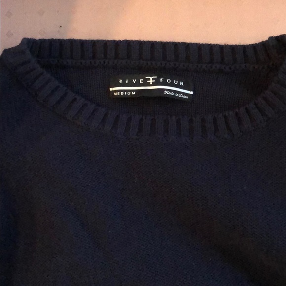 Five four Navy sweater med - Picture 3 of 3